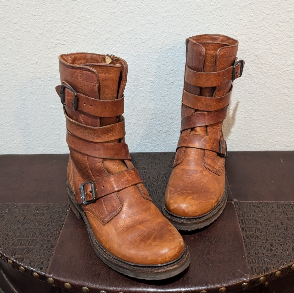 FRYE Veronica Tanker Combat Boot Brown Sz 8B - Picture 10 of 16